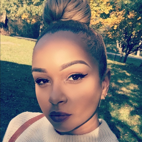 Meet your Posher, Angel - Picture 1 of 1